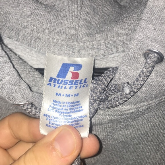 OttawaU sweater - Picture 4 of 4